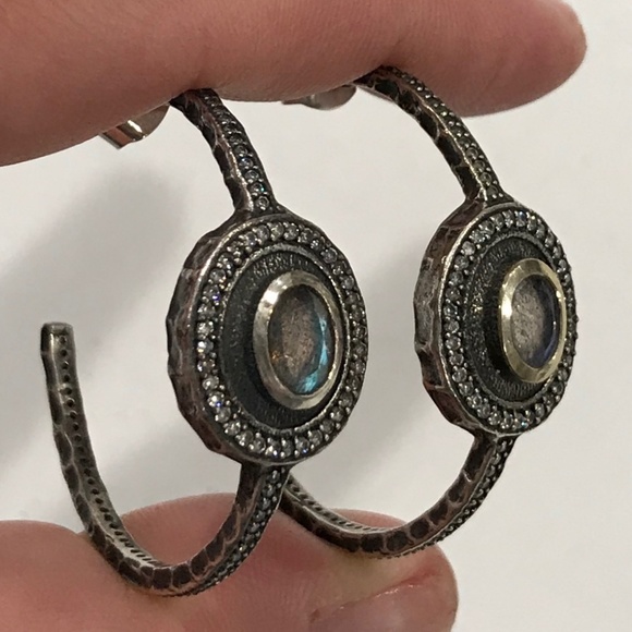 VINTAGE SILVER LABRADORITE TALEN HOOP EARRINGS - Picture 2 of 3